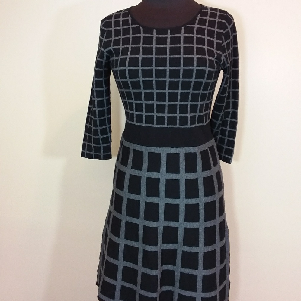 Issac Mizrahi LIVE Black and Gray windowpane XS